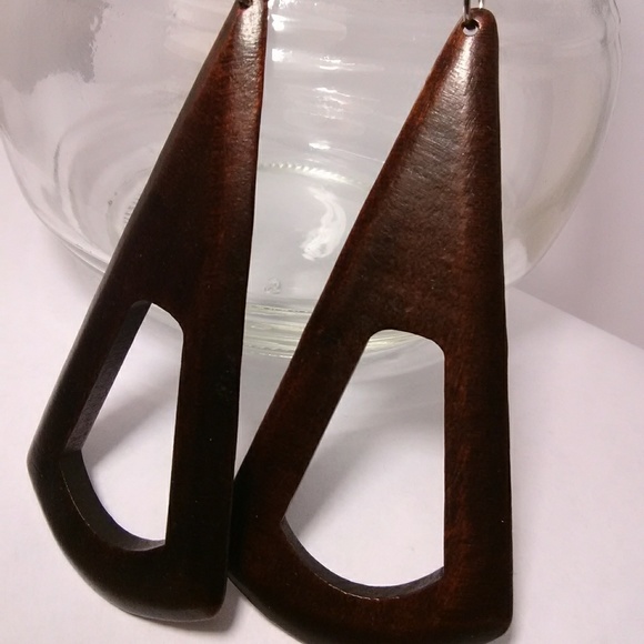 Jewelry - Picture 2 of 2